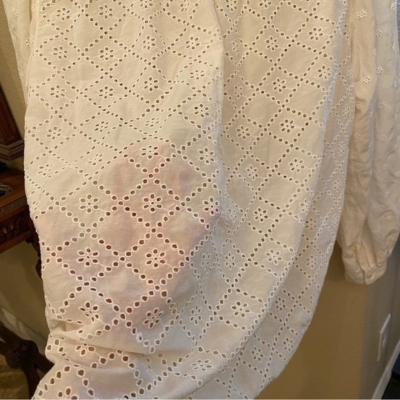 JOIE Women Ivory Eyelet Buttoned Long Sleeve Top Size Large - Picture 7 of 9